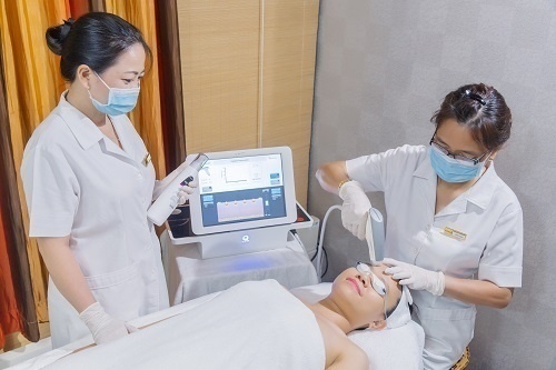 Mùa dịch corona, khi vấn đề an toàn và vệ sinh đặt lên hàng đầu thì việc chọn 1 spa chăm sóc da cũng phải đảm bảo những tiêu chí này