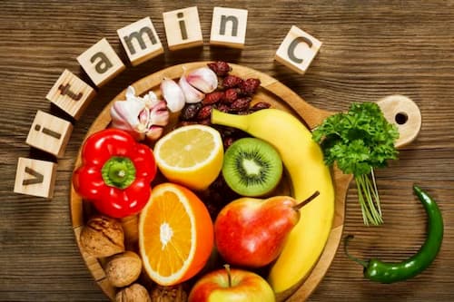 Dấu hiệu da bị nhiễm corticoid nhẹ & Cách phục hồi 3 vitamin C có tác dụng trong việc tăng sinh collagen giúp da phục hồi tổn thương nhanh chóng