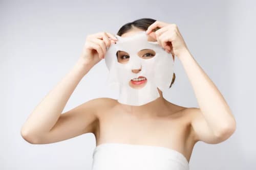 Mặt nạ ngủ và mặt nạ giấy khác nhau như thế nào? 2 Mặt nạ giấy là gì?